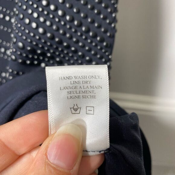 ALC | Silk Studded V-Neck Tank Top Blouse in Black Sz 2 - Picture 13 of 13